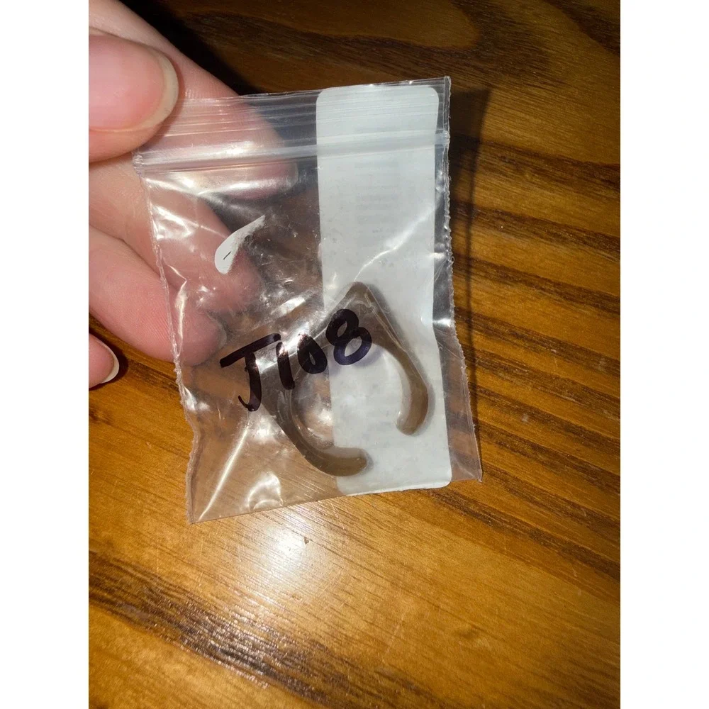 N/A chunky resin